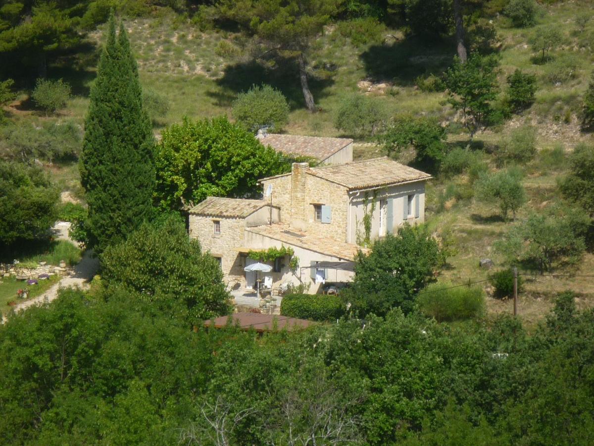 La Petite Maison Vaugines Exterior photo
